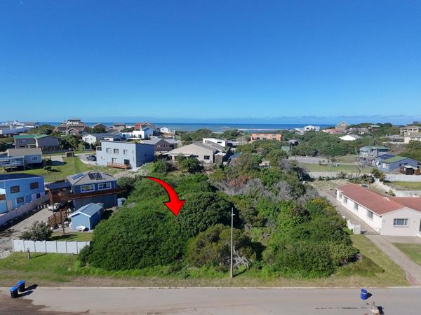 720 m² Land