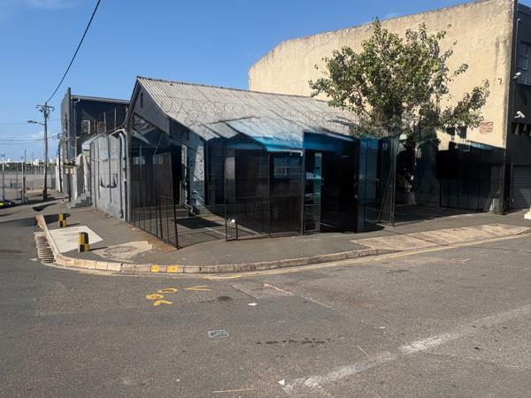 900 m² Commercial space