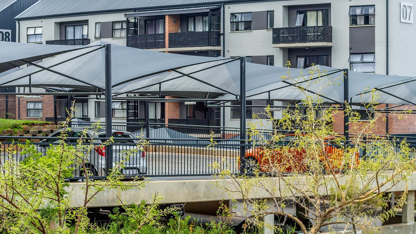 3 Bedroom Apartment in Fairland