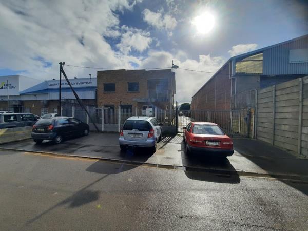 300 m² Industrial space