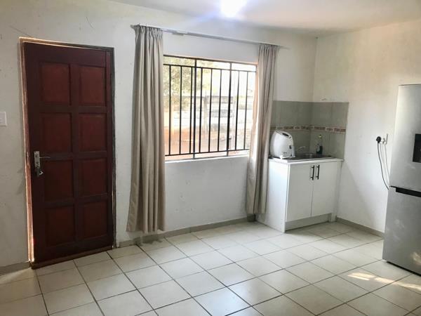 1 Bedroom House