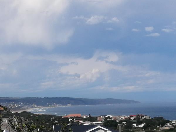 708 m² Land