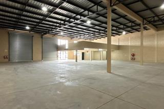 712 m² Commercial space