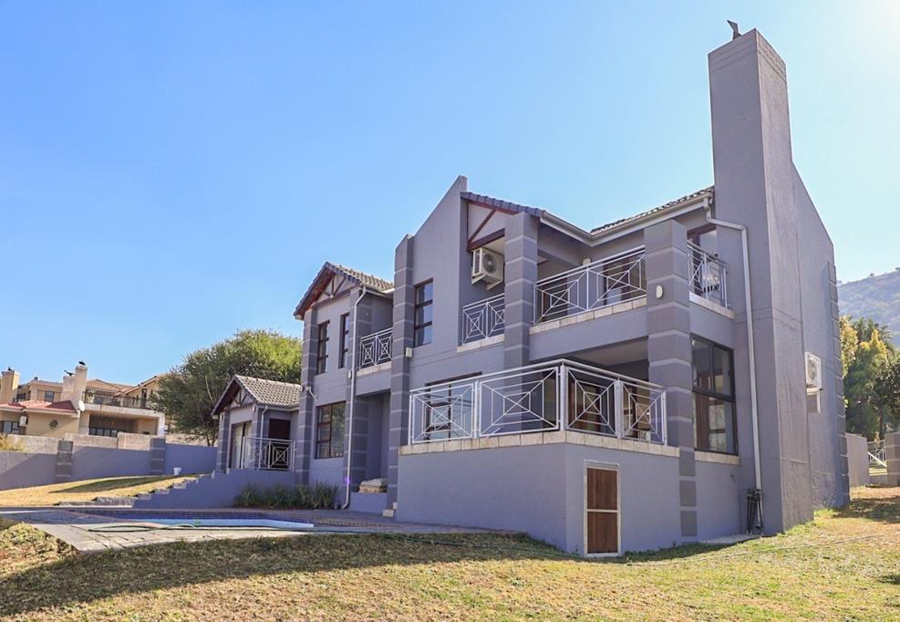 5 Bedroom House