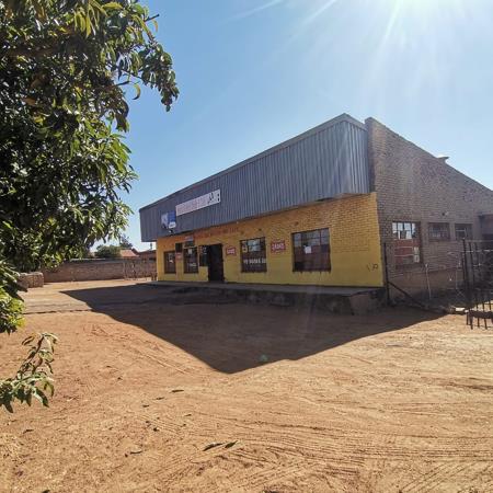 275.5 m² Commercial space