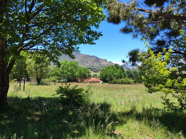 2 710 m² Land