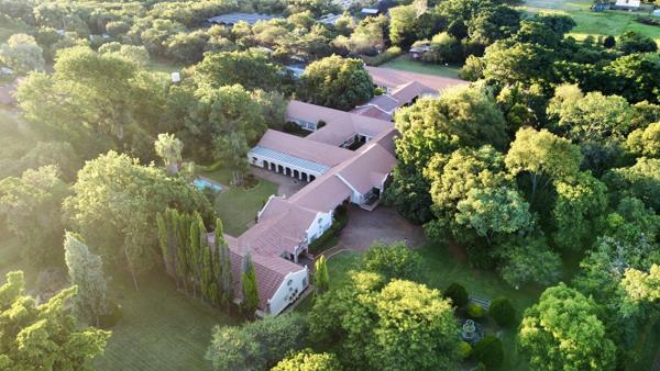 7 Bedroom House