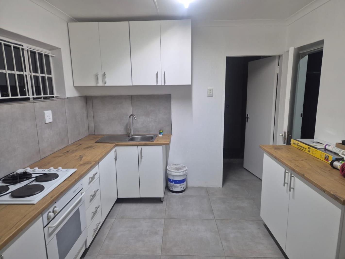 1 Bedroom Garden Cottage in Bosmont