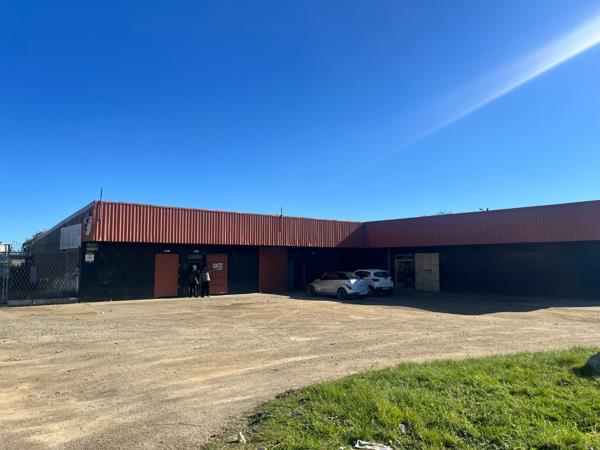 198 m² Commercial space