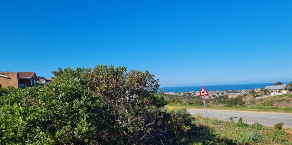 894 m² Land