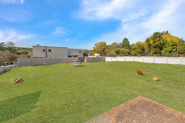 3 972 m² Land