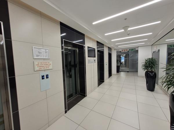 377 m² Commercial space