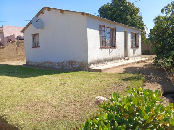 2 Bedroom House