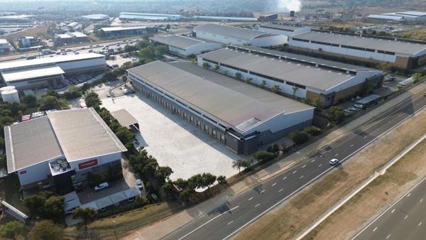 7 737 m² Industrial space