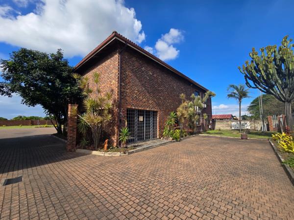 550 m² Office Space