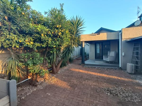 1 Bedroom House