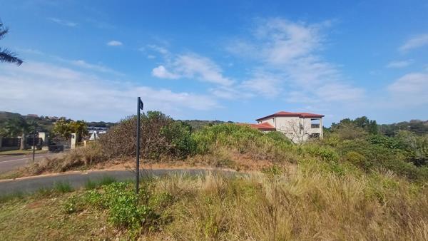 1 008 m² Land