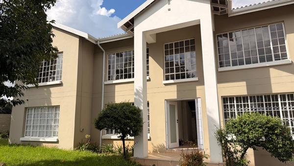 320 m² Office Space