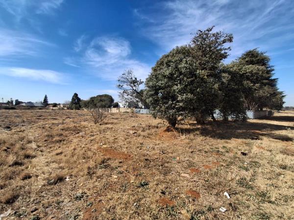 2 764 m² Land