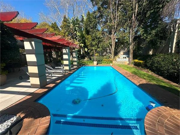 1 Bedroom Townhouse