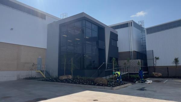 2 898 m² Industrial space