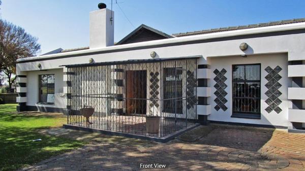 5 Bedroom House