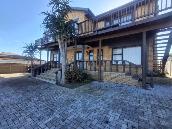 7 Bedroom House