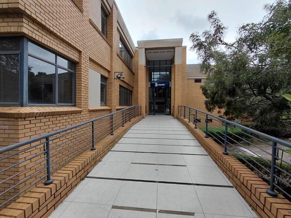 282 m² Retail Space