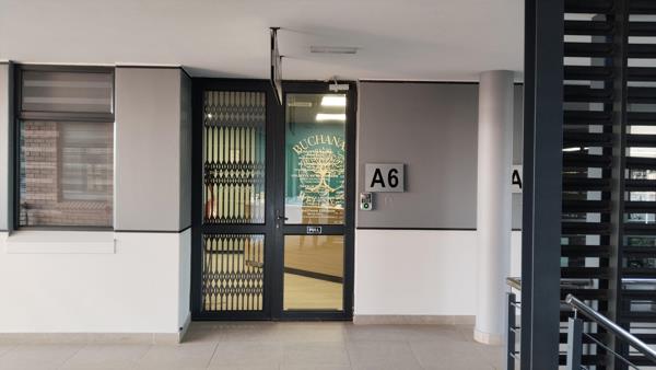 225 m² Commercial space