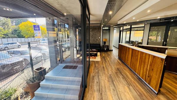 160 m² Office Space
