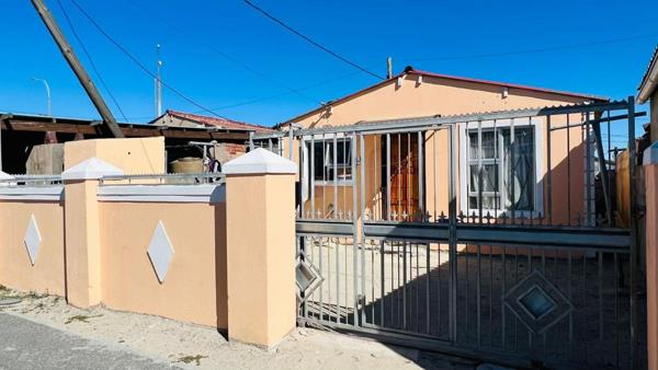 2 Bedroom House