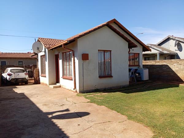 2 Bedroom House