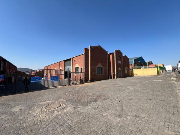 1 200 m² Industrial space