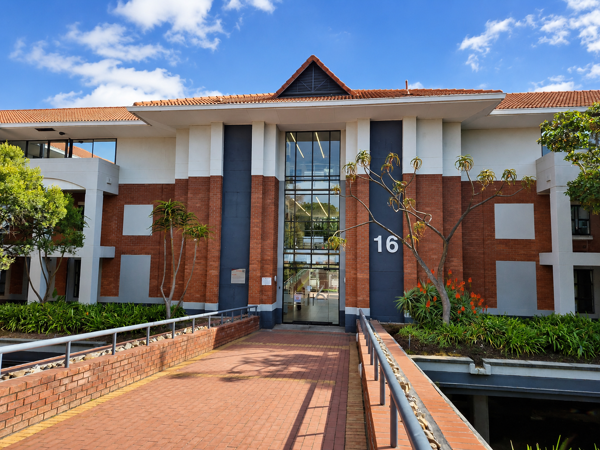 85 m² Commercial space