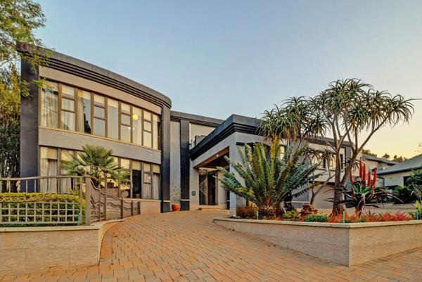 6 Bedroom House