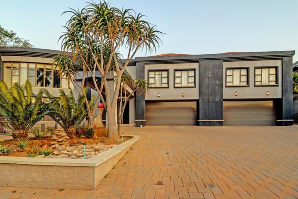 6 Bedroom House