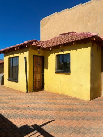 2 Bedroom House