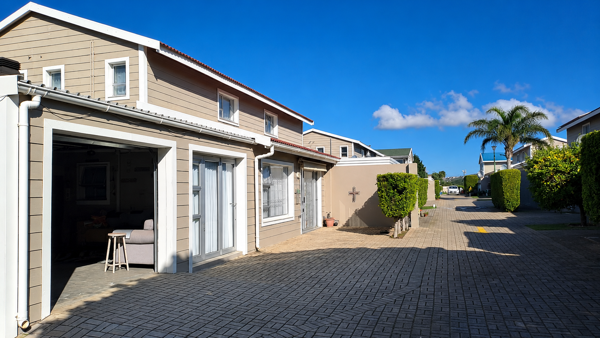 2 Bedroom Townhouse