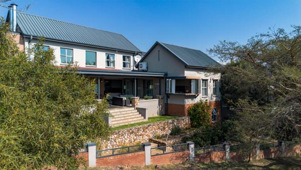 5 Bedroom House