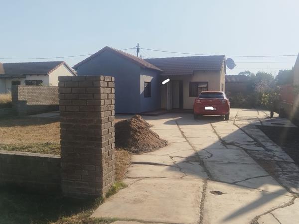 2 Bedroom House