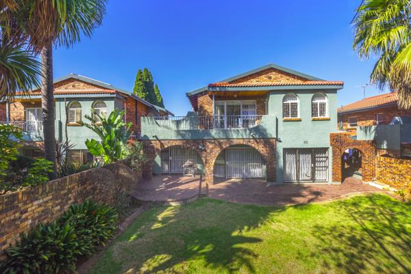 4 Bedroom Townhouse