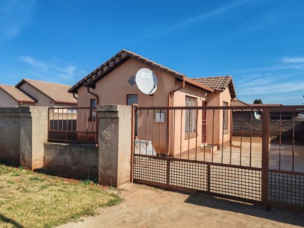 2 Bedroom House