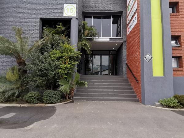604 m² Office Space