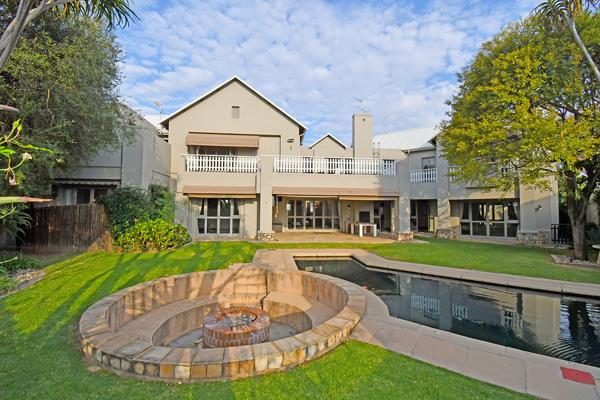 5 Bedroom House