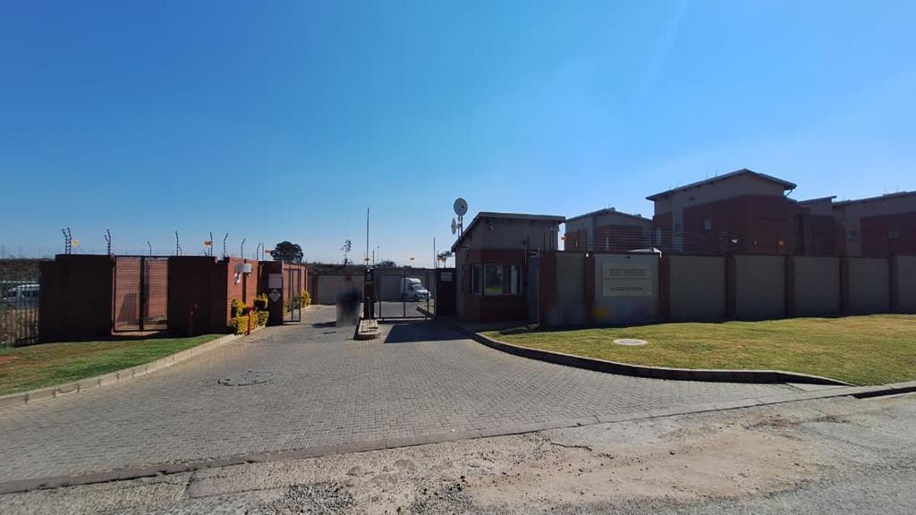 2 Bedroom Townhouse