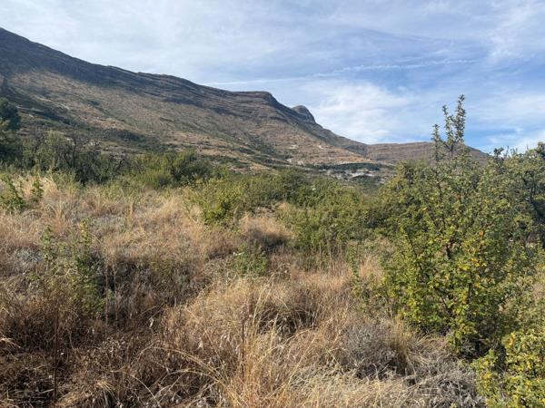 1 404 m² Land