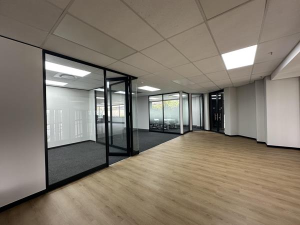 451 m² Commercial space