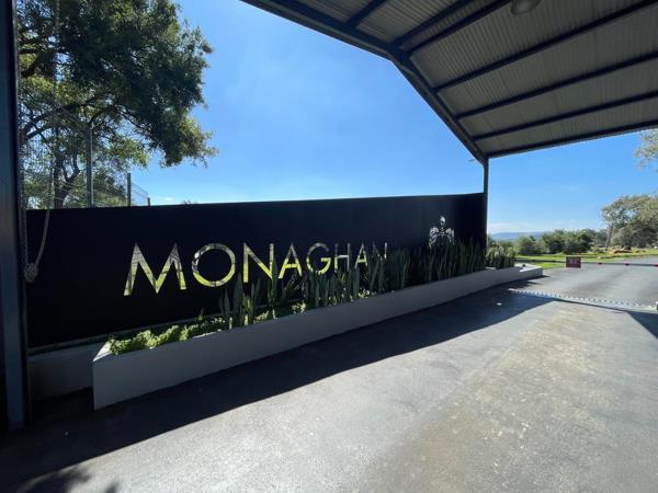 1 325 m² Land