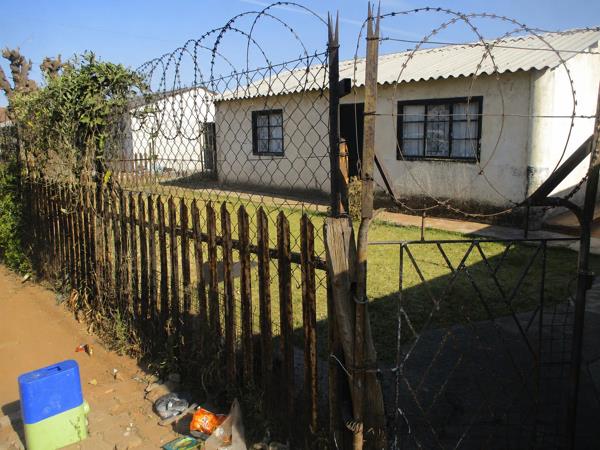 2 Bedroom House