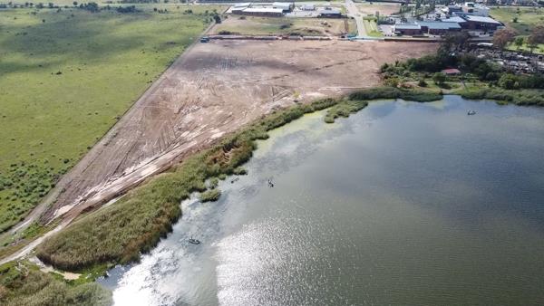 463 m² Land